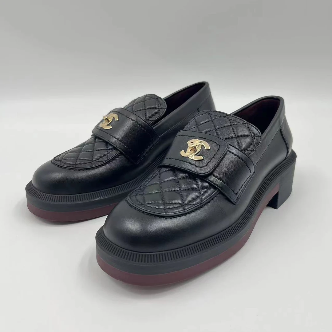 Chanel/香奈儿女士黑色书包扣厚底乐福鞋99新正品保证