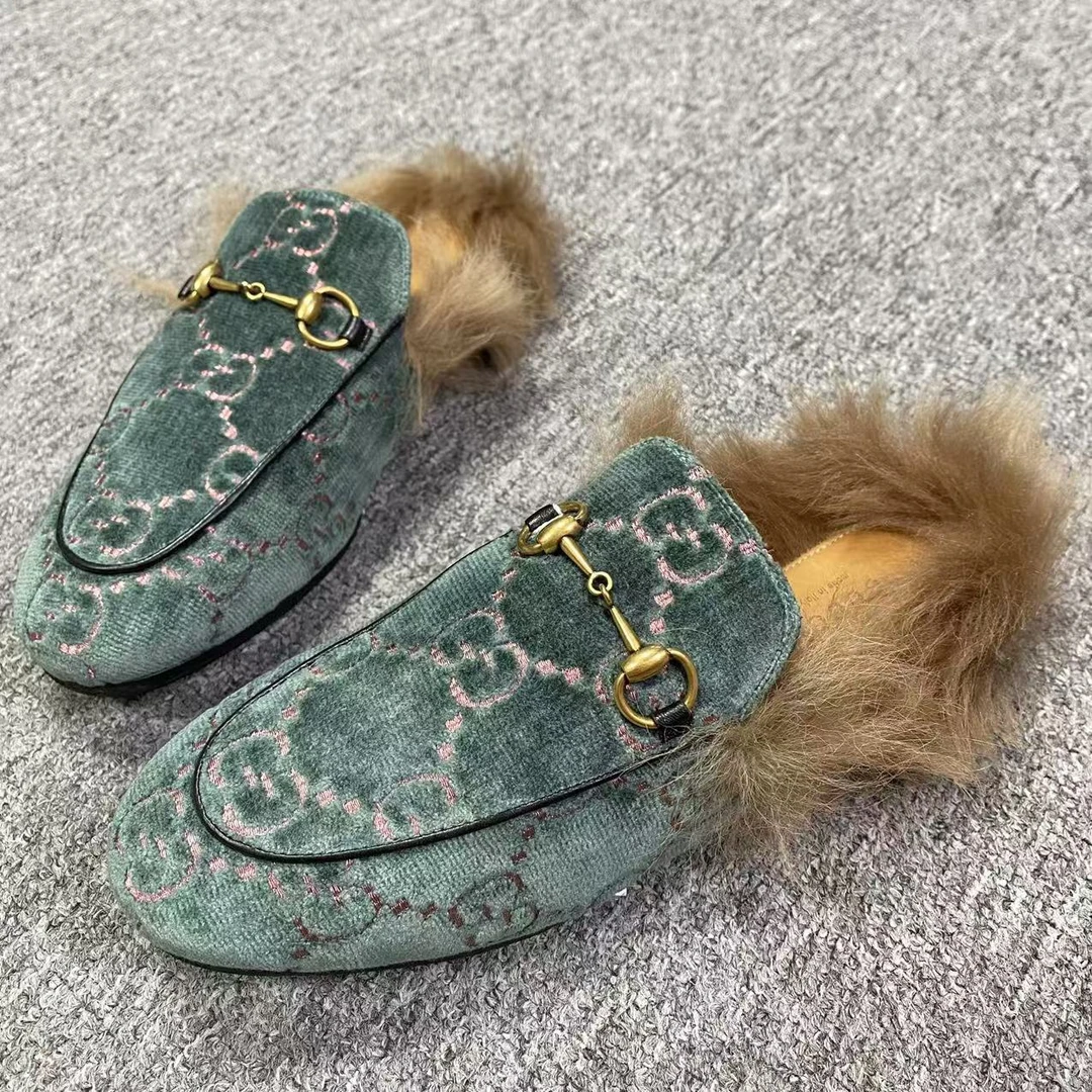 GUCCI/古驰38码/仔仔女鞋折扣 湖水绿印花马衔扣毛绒穆勒半拖 686