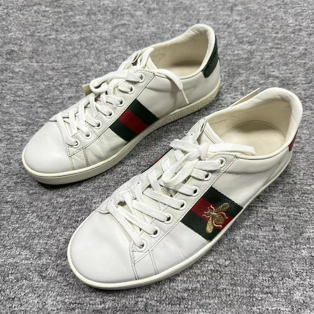 95新 GUCCI/古驰 36码/仔仔/白色金蜜蜂刺绣时尚低帮板鞋 387