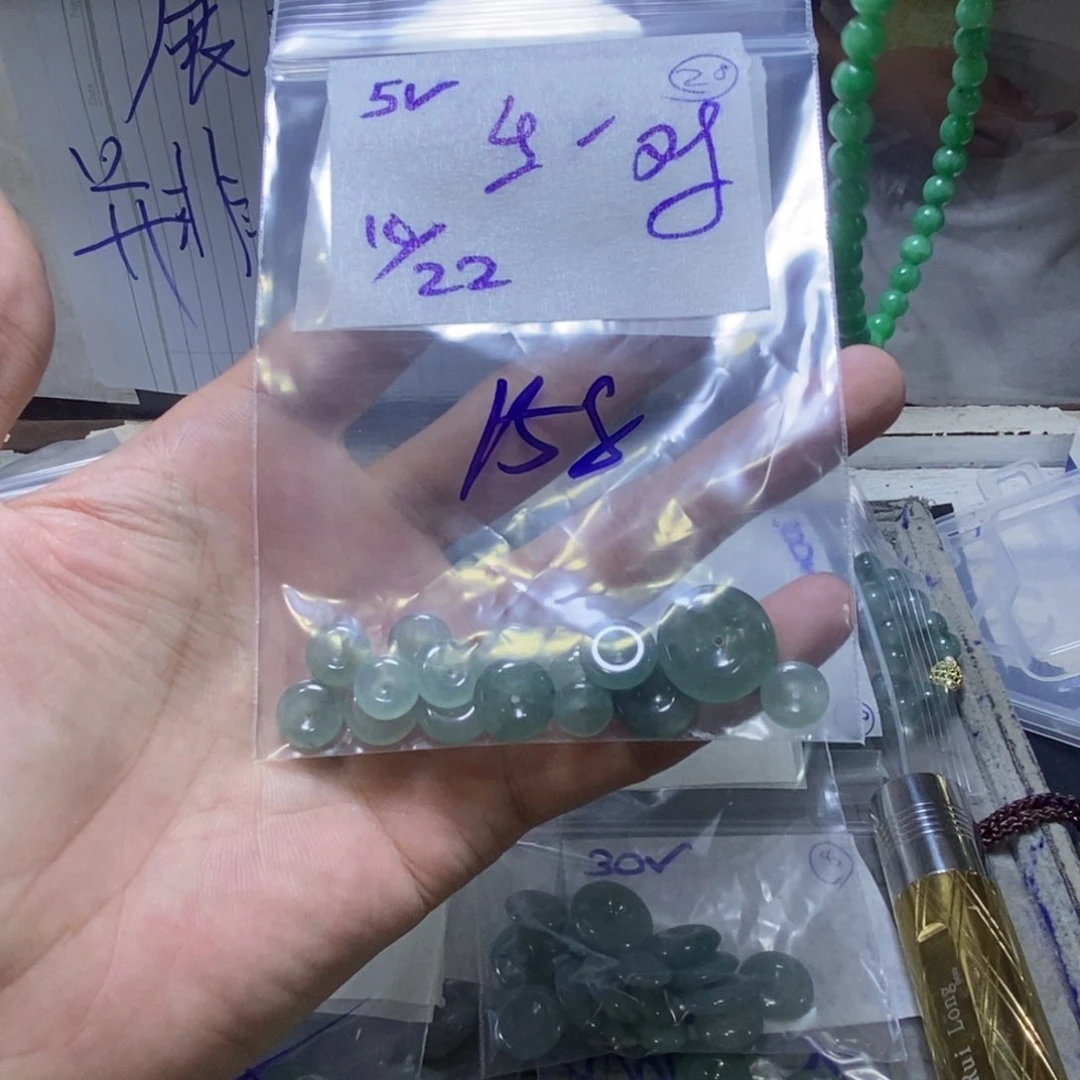 定制翡翠未镶嵌生***对