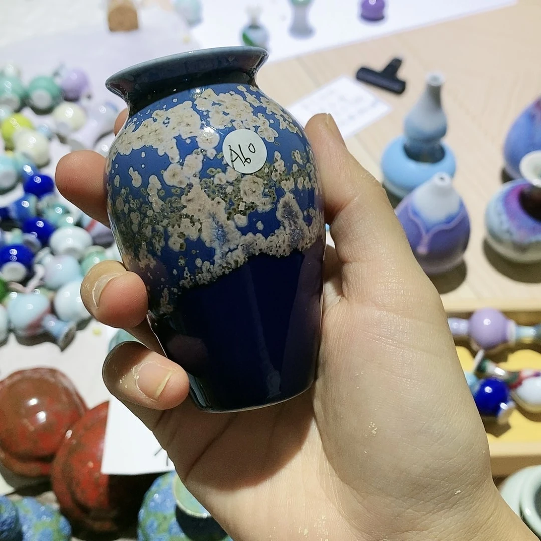 摆件凝***技景德镇陶瓷小花瓶