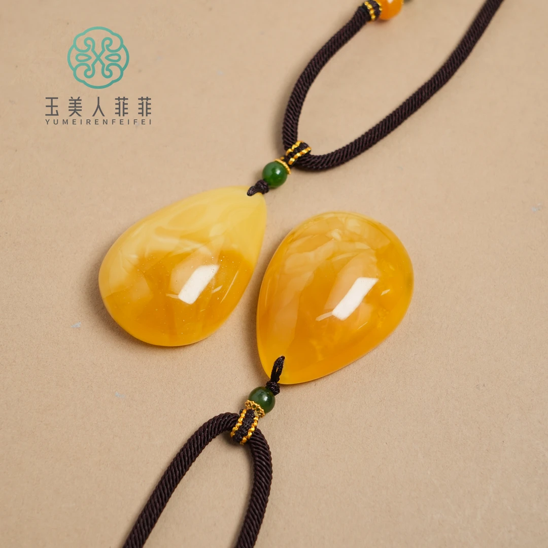 菲菲珠宝好*蜜蜡水滴吊坠约46mm-多样性发一