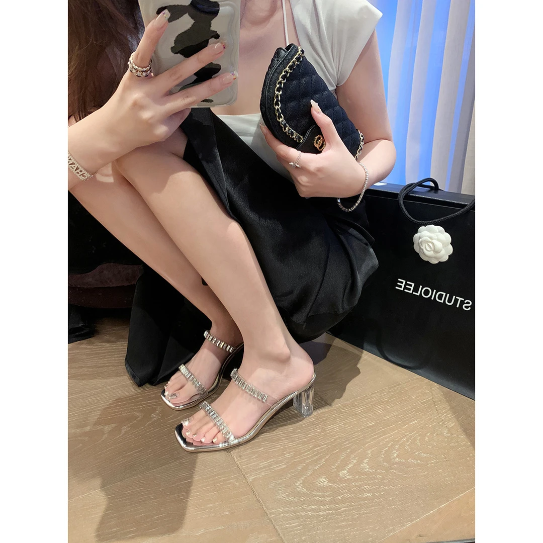 葡萄妈同款2024年新款夏季精致仙女方头双一字钻带透明粗跟凉鞋女