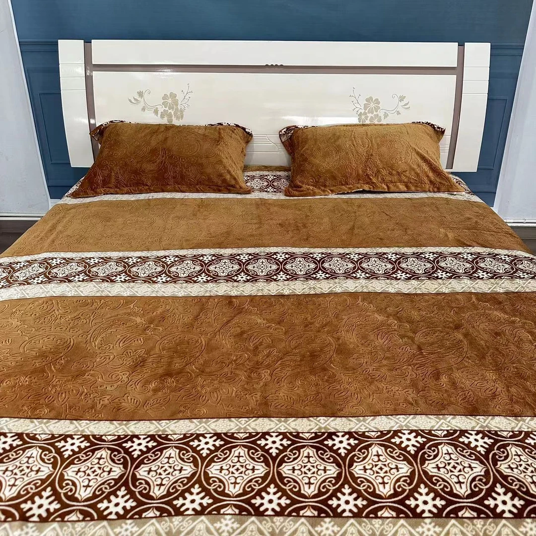 【三件套】金色古铜币200*230被套冬季保暖床上用品绒毛毯印花加厚