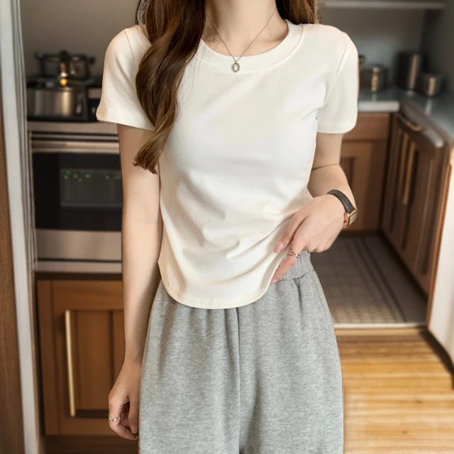 黑色辣妹短袖t恤女2024新款夏季修身短款不规则上衣纯色正肩甜辣