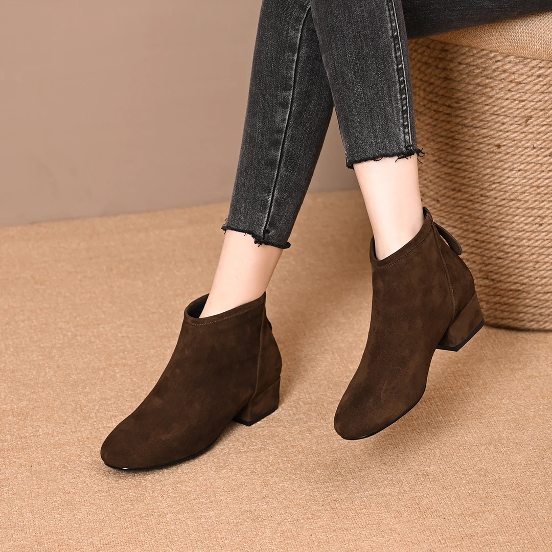 舒适短靴女秋冬2025新款加绒中跟小踝靴百搭舒适中年妈妈靴子女鞋