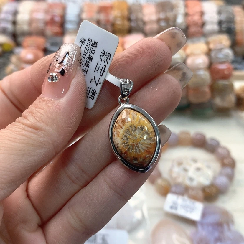【闪购商品】硅化珊瑚（珊瑚玉）手链未镶嵌409