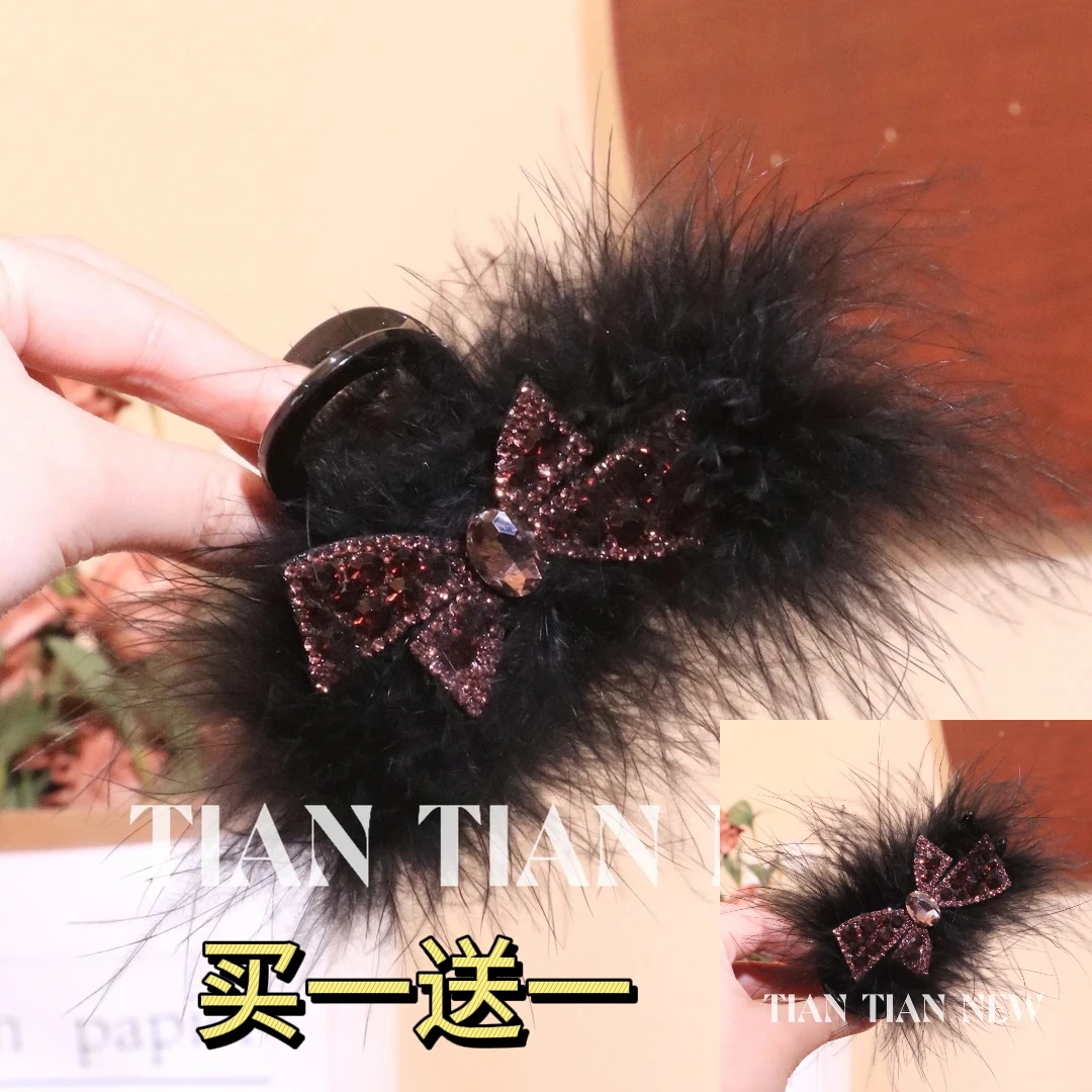 B062羽毛抓夹高级感蝴蝶结发夹后脑勺显发量盘发毛毛鲨鱼夹子头饰