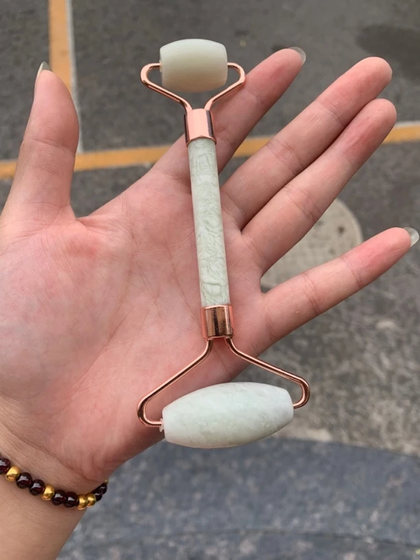 王姨专属 岫玉手把件