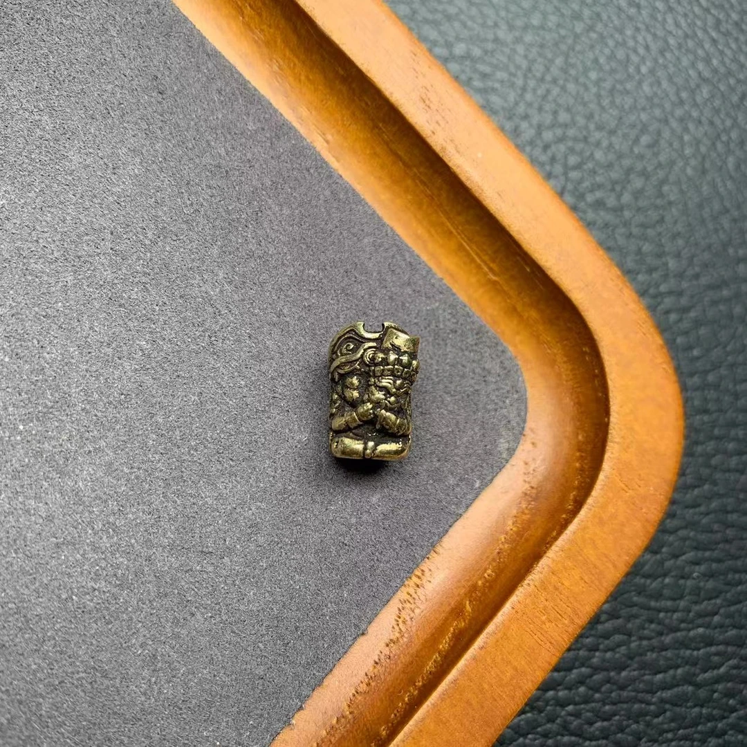 110黄铜扎基拉姆前世今生两世款腰珠背云星月椰蒂金刚文玩配饰