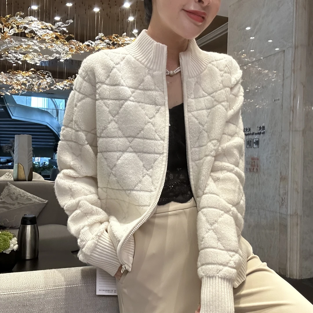名港KK372【纯羊毛】秋冬新款云朵棱形百搭慵懒风拉链针织开衫