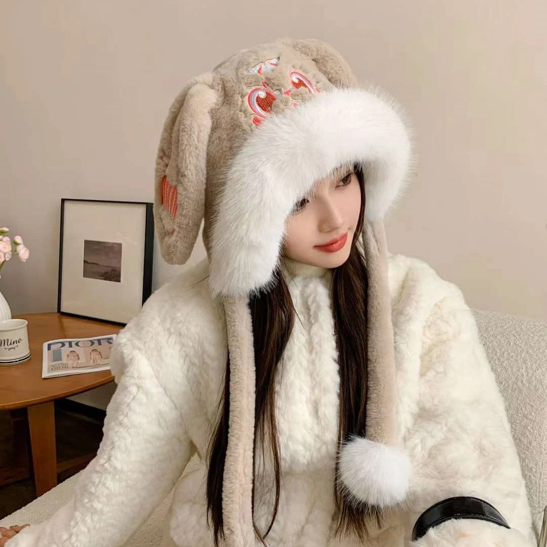 毛绒兔耳朵雷锋帽子女秋冬季新款加厚保暖显脸小套头帽包头护耳帽