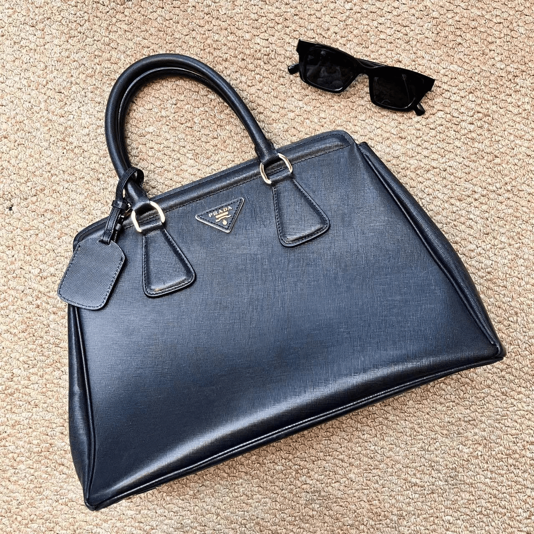95新 Prada/普拉达  XM/ 黑色气质经典 手提杀手包/MZ07909015