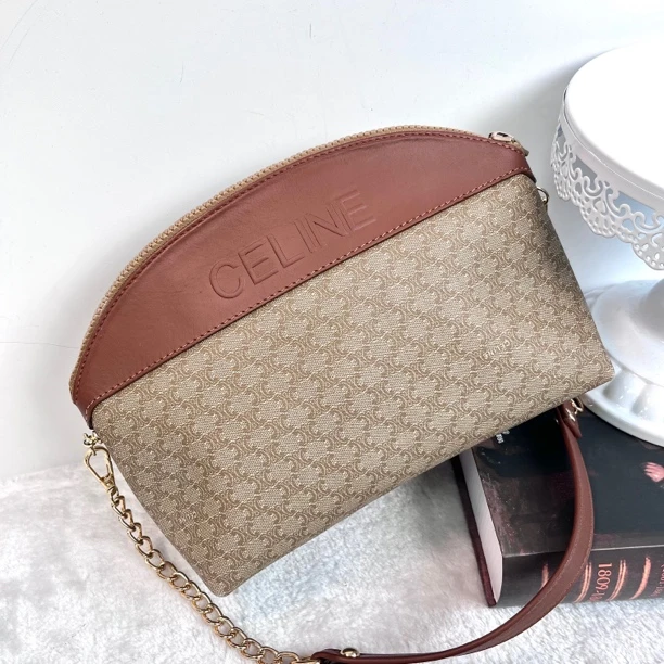 95新 Celine/思琳 XM/经典凯旋门 链条化妆包单肩包/FY08527029