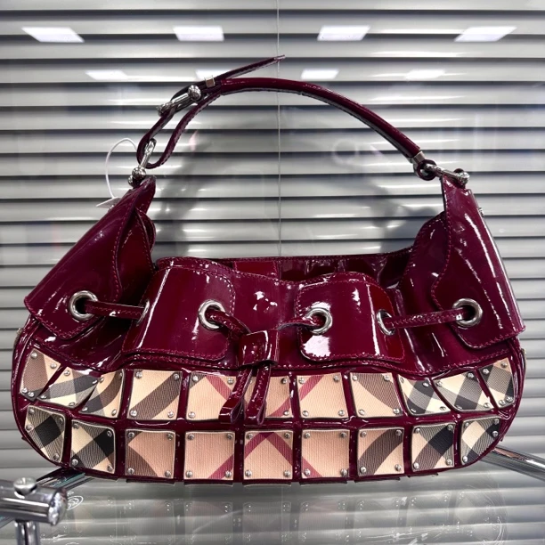 95新 BURBERRY/博柏利  XM/复古红格纹块三宅风腋下包/WJ09624065