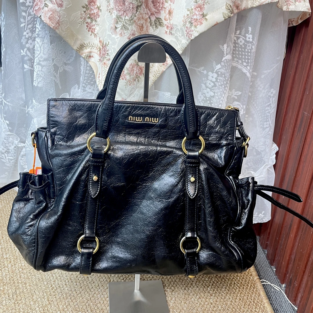 95新 MIU MIU/缪缪  XM/黑金机车手提斜挎包/FYMH06714551改