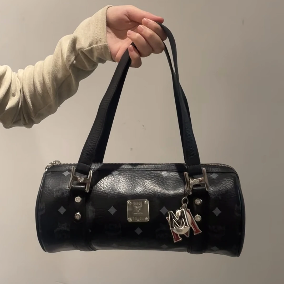 95新 MCM  XM/黑银配色巴比龙波士顿手提单肩包/YG08124005
