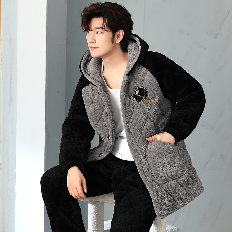 男士中长睡衣冬季三层夹棉加厚加绒保暖连帽新款珊瑚绒家居服套装