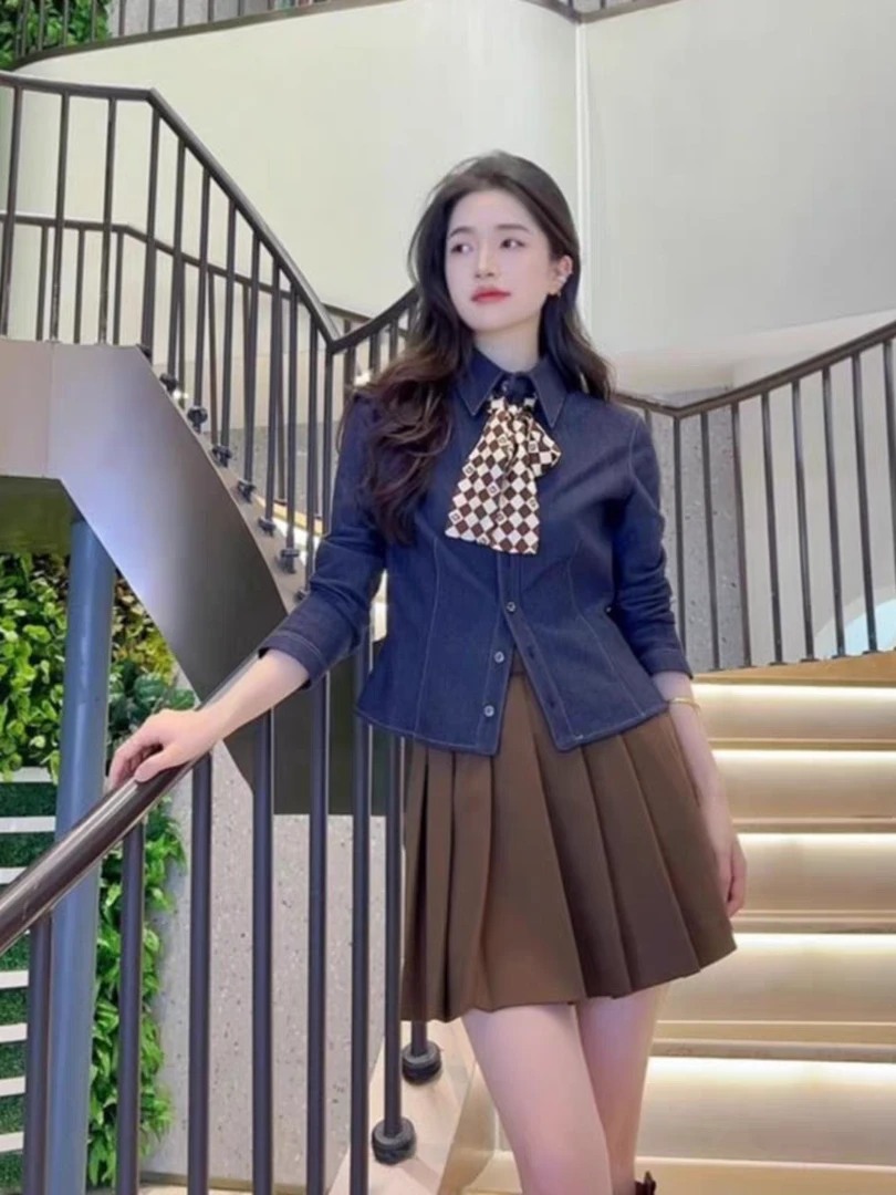 哥家新款翻领修身收身衬衫