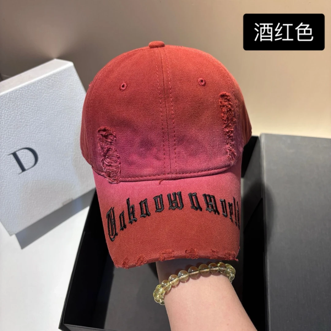 破洞夏季韩版棒球帽时尚韩版字母刺绣水洗头围（54-60）