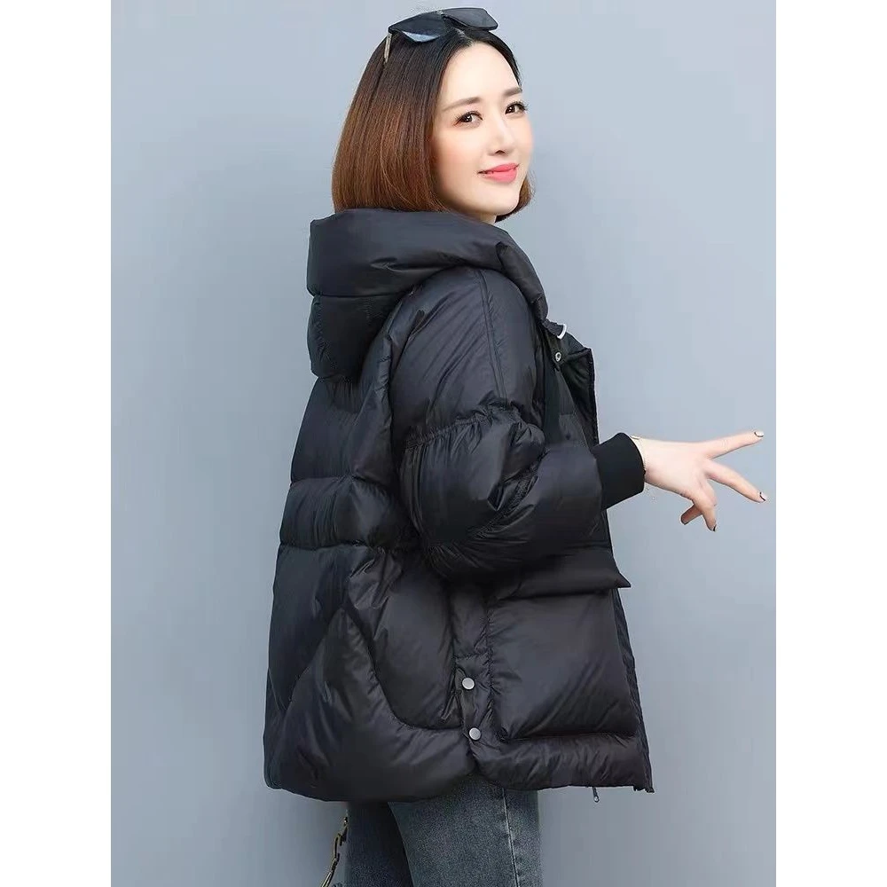 新款休闲减龄羽绒服外套冬季韩版宽松时尚短款羽绒服新款羽