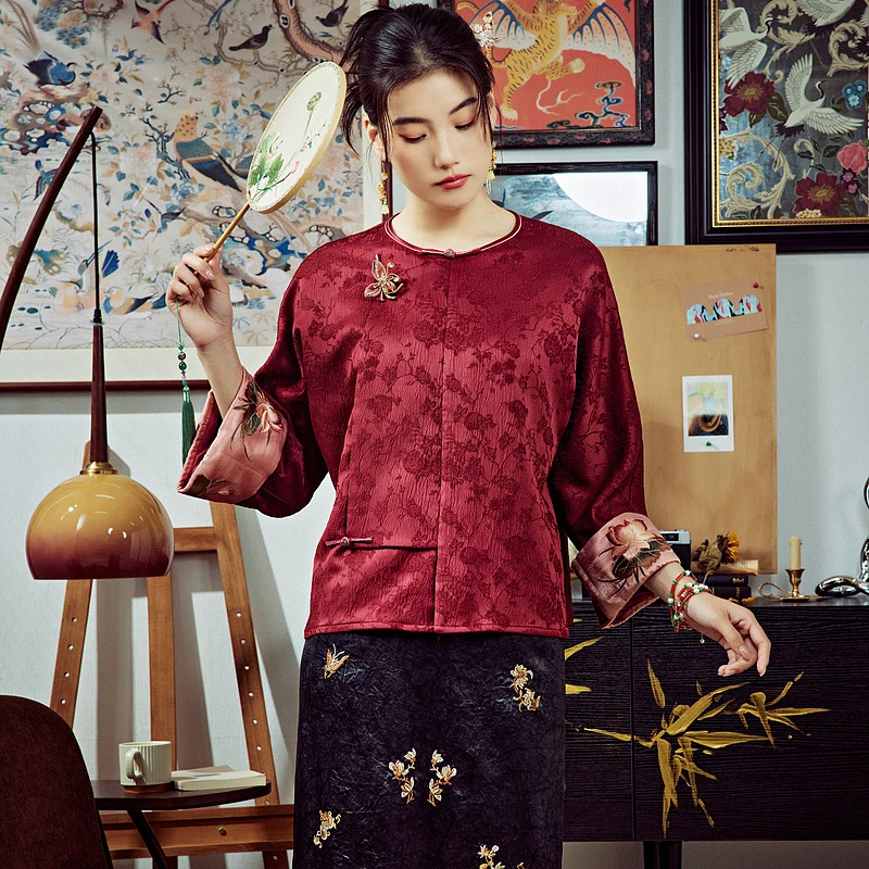 秋冬中国风女装新款复古改良刺绣圆领茶服新中式唐装上衣M246649