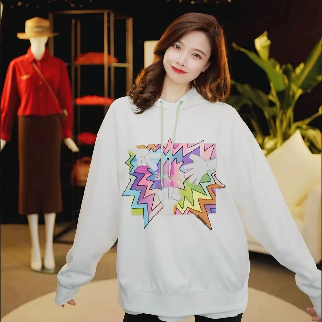 GIRDEAR/哥弟连帽国潮休闲百搭时髦减龄显瘦热力感卫衣1300781