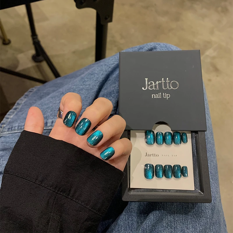 猫眼穿戴甲2024年新款短款高级感小众显白指甲美甲贴片穿戴式成品