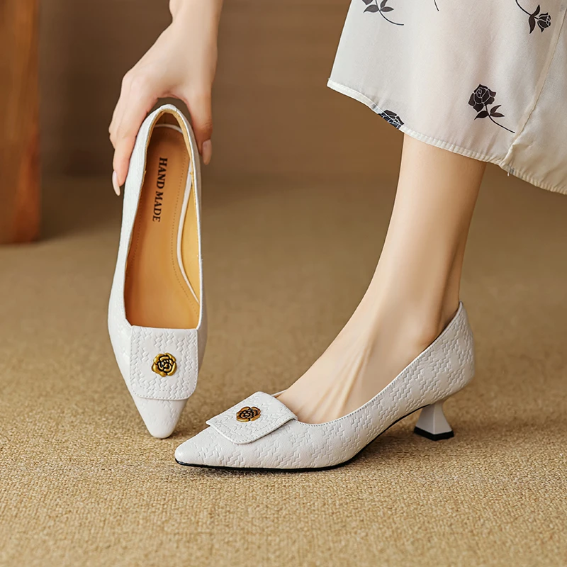 羊皮 5CM 春夏新款简约百搭山茶花法式优雅气质中跟尖头浅口单鞋