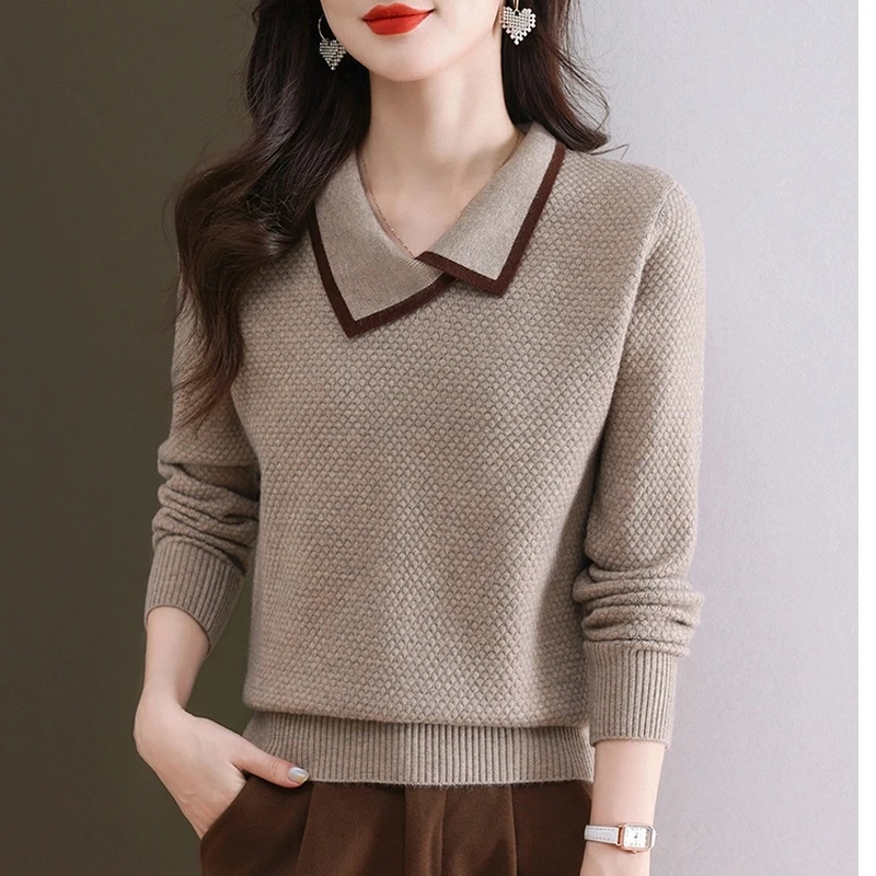 春秋季新款长袖毛衣女宽松短款翻领设计感针织衫洋气减龄