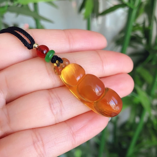 《丹悦珠宝》天然原矿缅甸琥珀吊坠