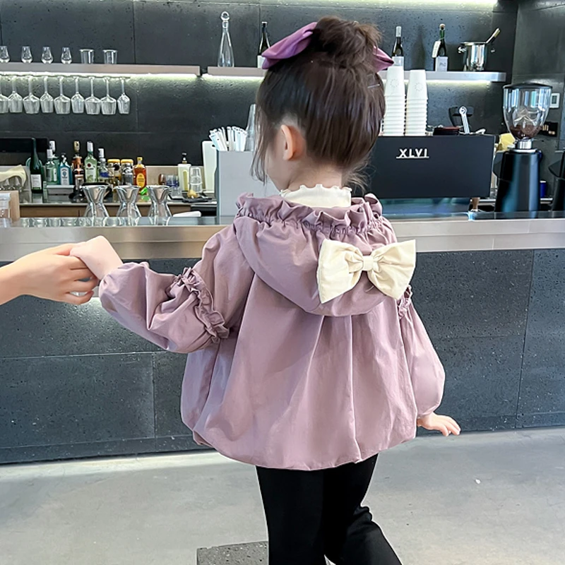 女童连帽风衣2025新款时尚洋气小女孩秋季外套女宝宝秋装冲锋衣潮