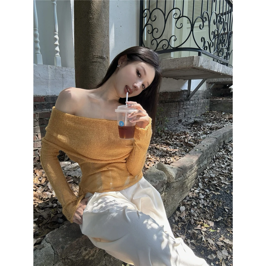 秋款2024一字肩上衣女秋季黄色毛织马海毛设计感小众长袖t恤女