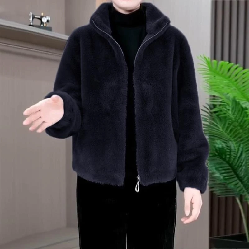 休闲纯色短款立领外套女装2024冬季皮毛一体开衫时尚百搭加厚保暖