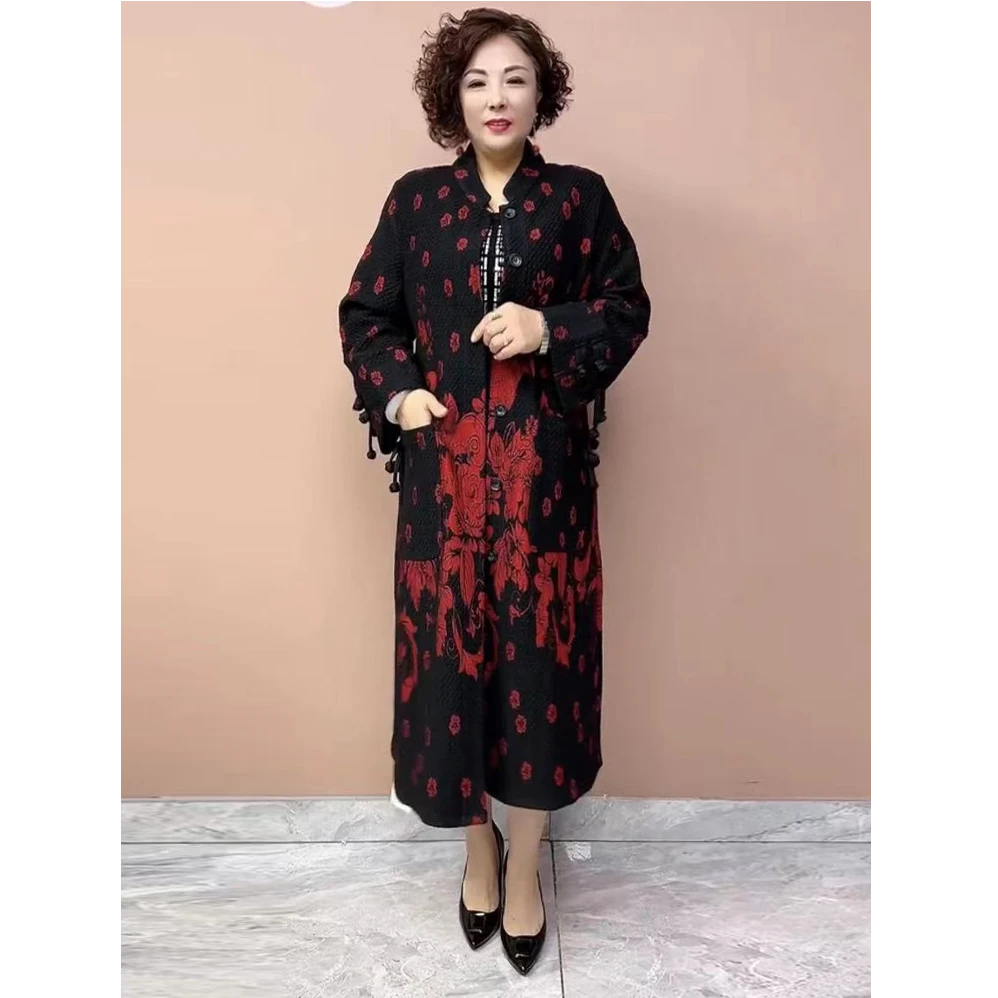 秋冬新款外套中老年妈妈大衣宽松加肥加大码气质高档过膝长款风衣