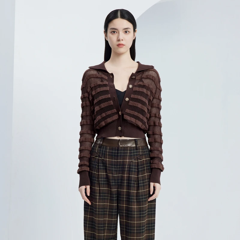 XG雪歌创意拼接设计毛针织衫秋季新款深咖色通勤长袖开衫女装