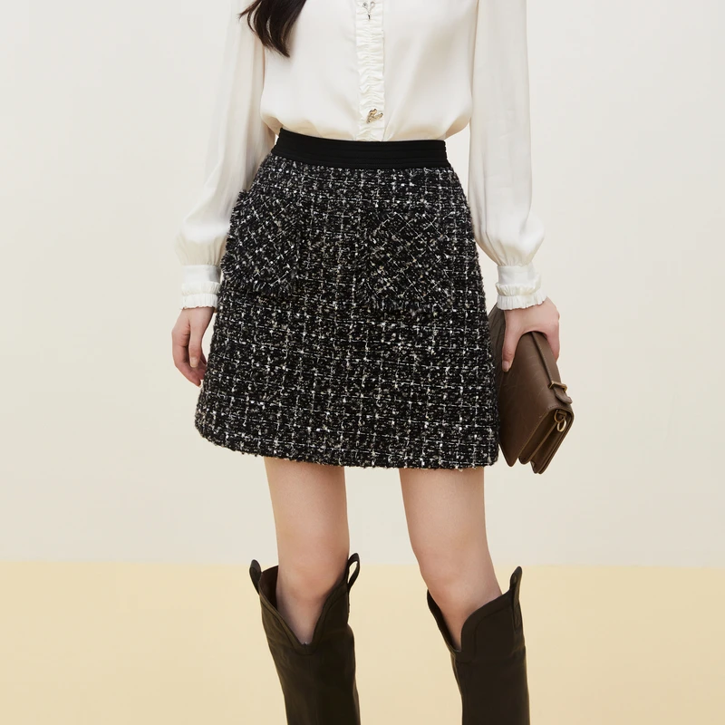 XG雪歌小香风半身裙秋季新款复古格纹羊毛A字短裙女