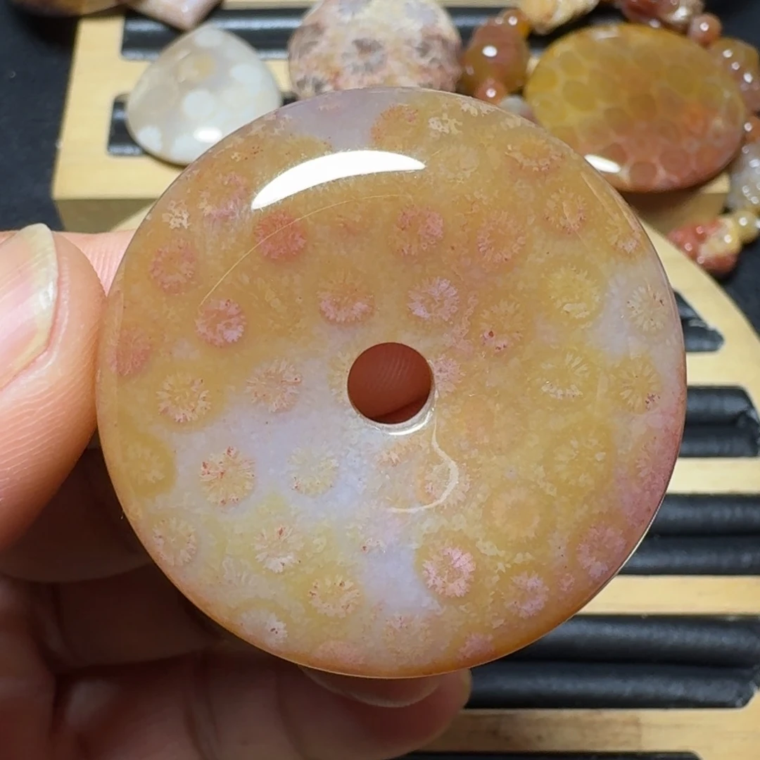 硅化珊瑚（珊瑚玉）纯天然色有机玉石未镶嵌