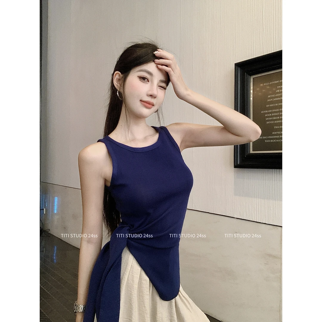 TITI - STUDIO 【法式】高级风极简气质修身显瘦通勤小众设计感套装