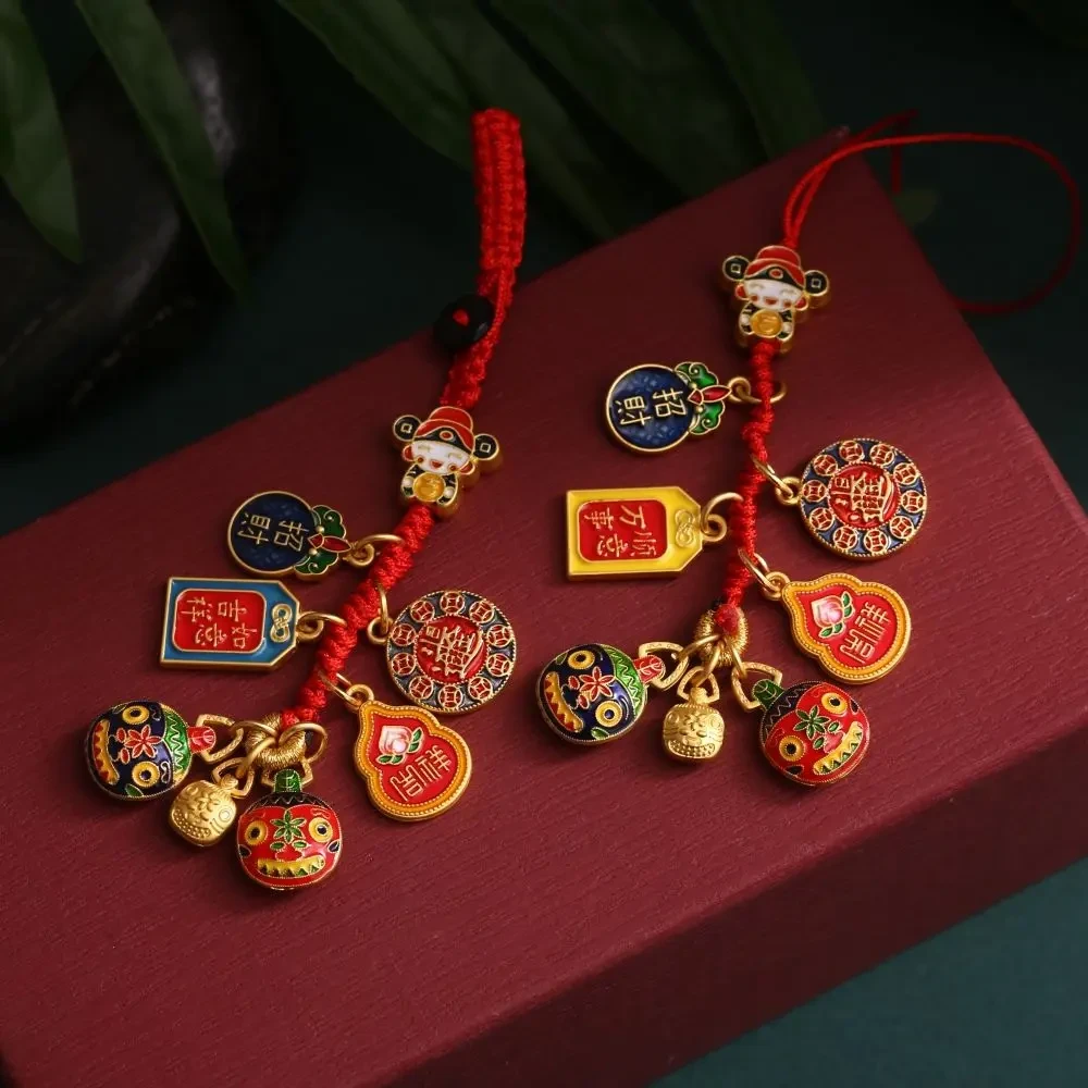 招财钥匙扣财神爷古法金属钥匙链挂件手工平安扣古风挂饰国风虎头