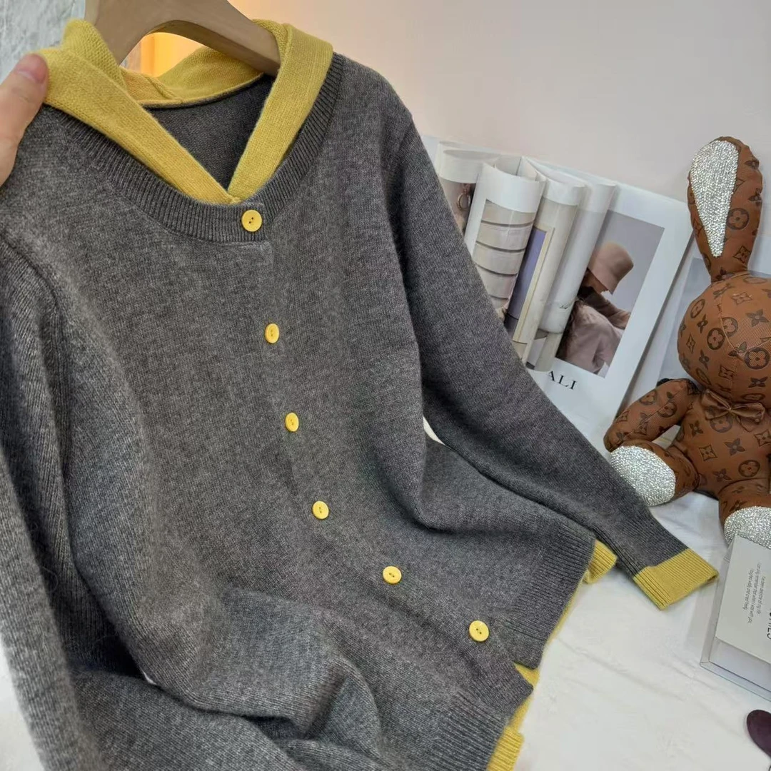 【芊荨精选】韩版宽松拼色连帽减龄显瘦套头针织衫S385#