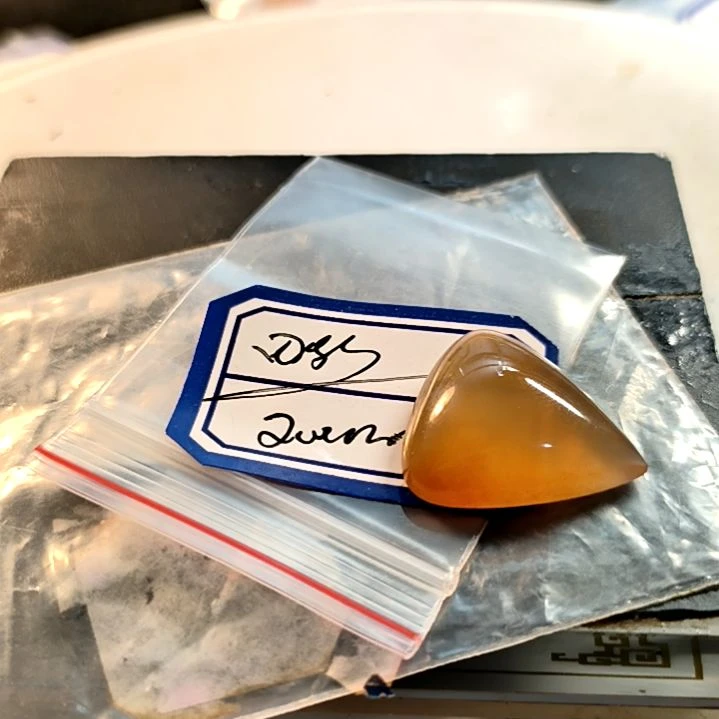 【闪购商品】石英质玉戒面未镶嵌田*军