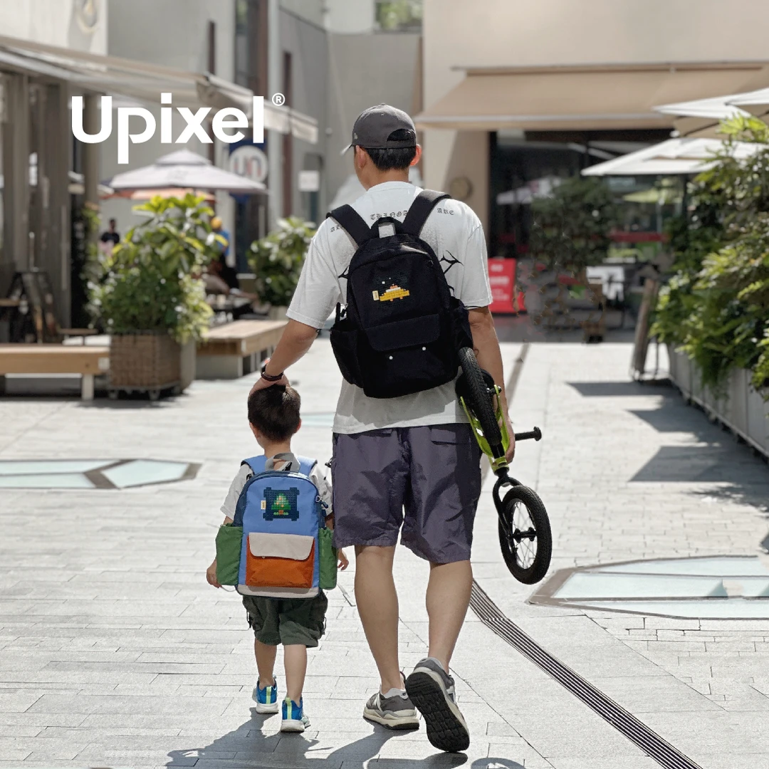 UPIXEL轻便户外出行像素包旅游休闲外出双肩包背包学生亲子包