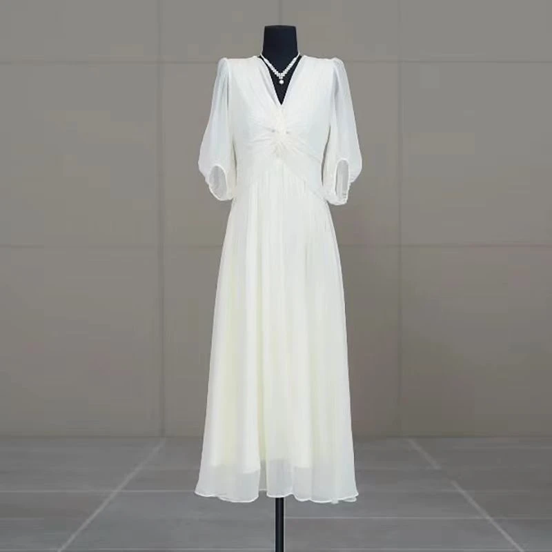 2025年新款法式收腰显瘦气质连衣裙女中长款