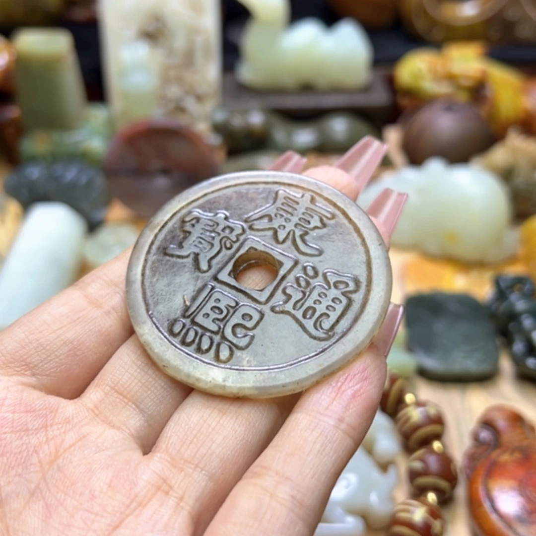 【闪购商品】蛇纹石玉颈饰未镶嵌