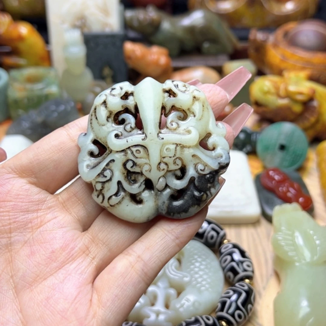 【闪购商品】蛇纹石玉颈饰未镶嵌