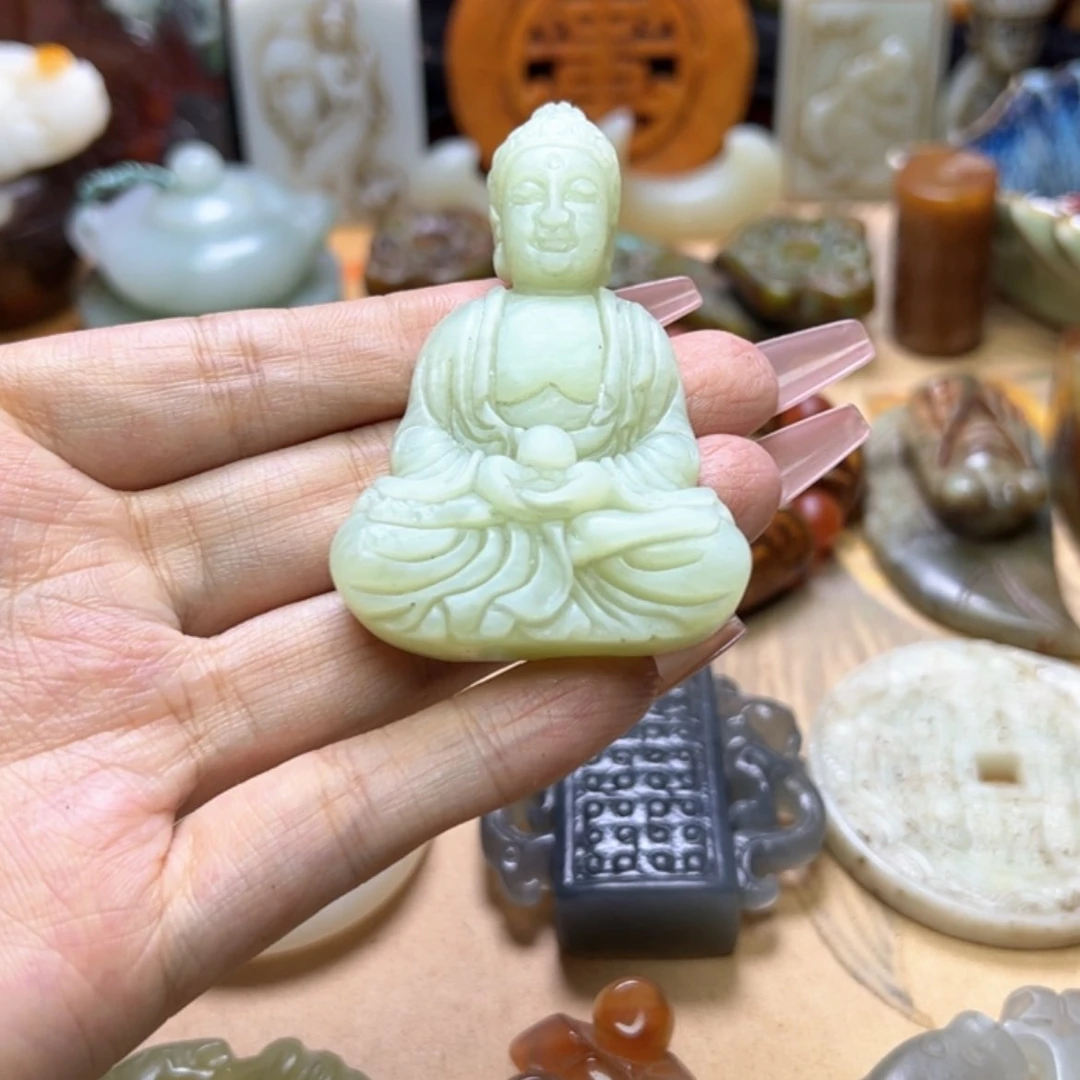 【闪购商品】蛇纹石玉颈饰未镶嵌
