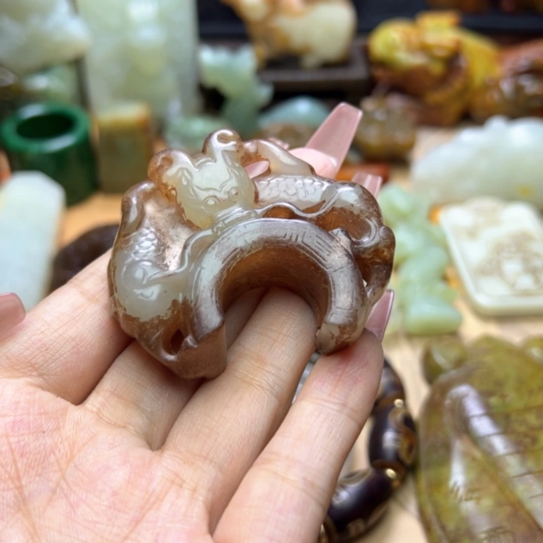 【闪购商品】蛇纹石玉颈饰未镶嵌
