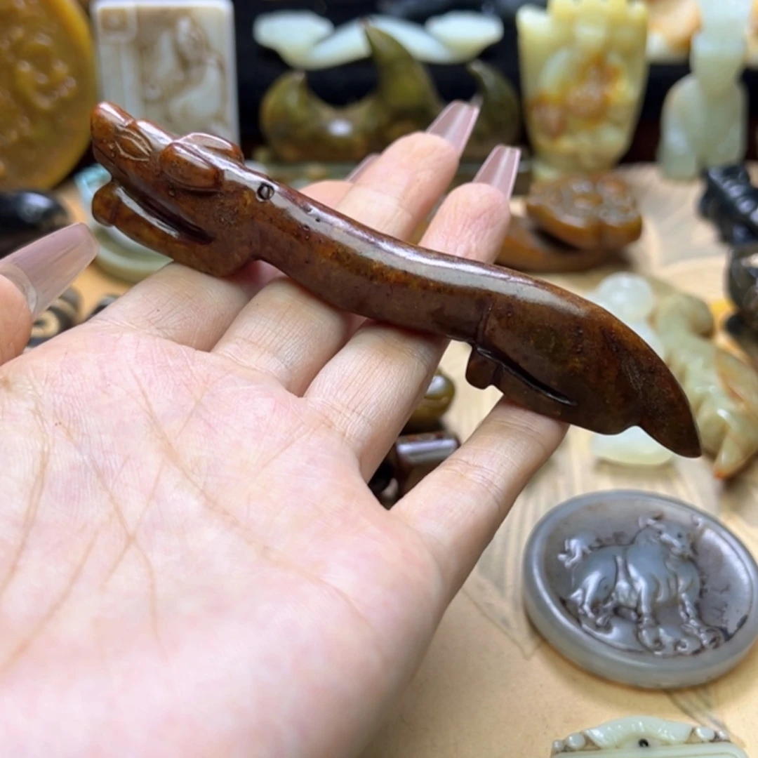 【闪购商品】蛇纹石玉颈饰未镶嵌