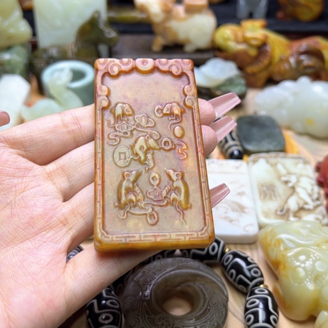 【闪购商品】蛇纹石玉颈饰未镶嵌